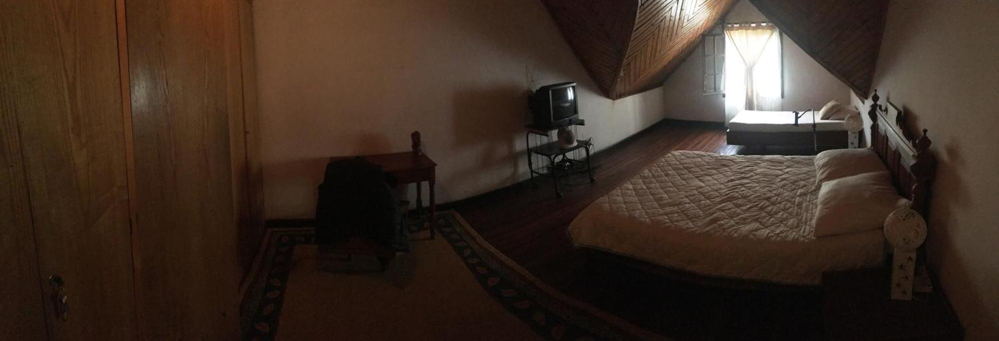 Le Fumoir Guest House Chambre Double Антананаріву Екстер'єр фото